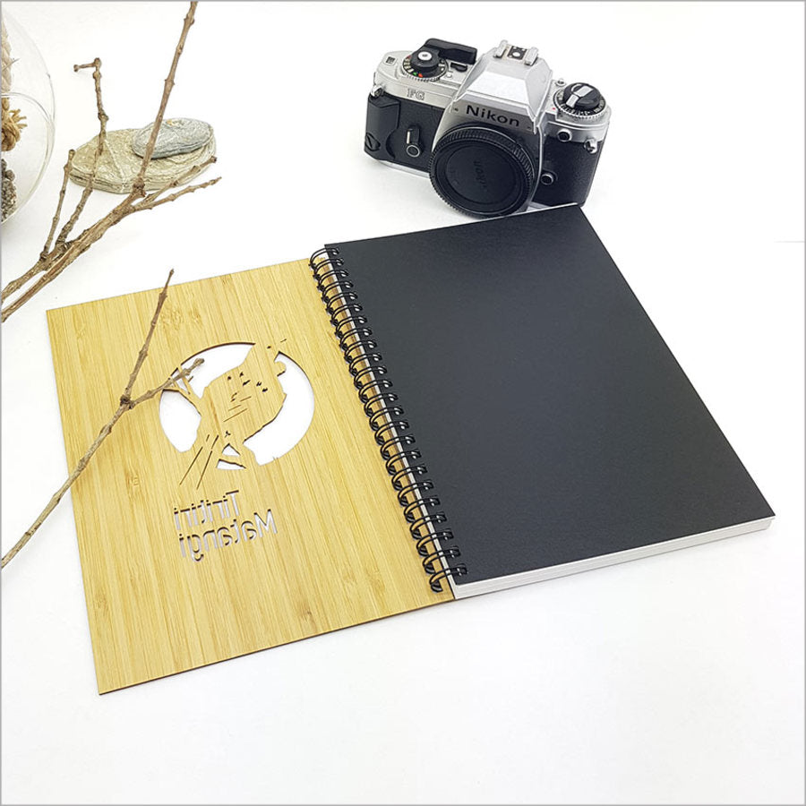 Small Bamboo Journal: Tui, eco-friendly with 110 pages of high-quality paper, perfect for travel, sketches, and notes.