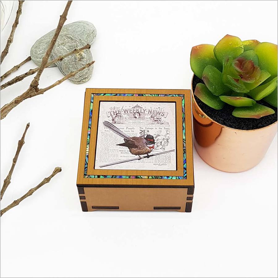 Small Trinket Box: Vintage Fantail