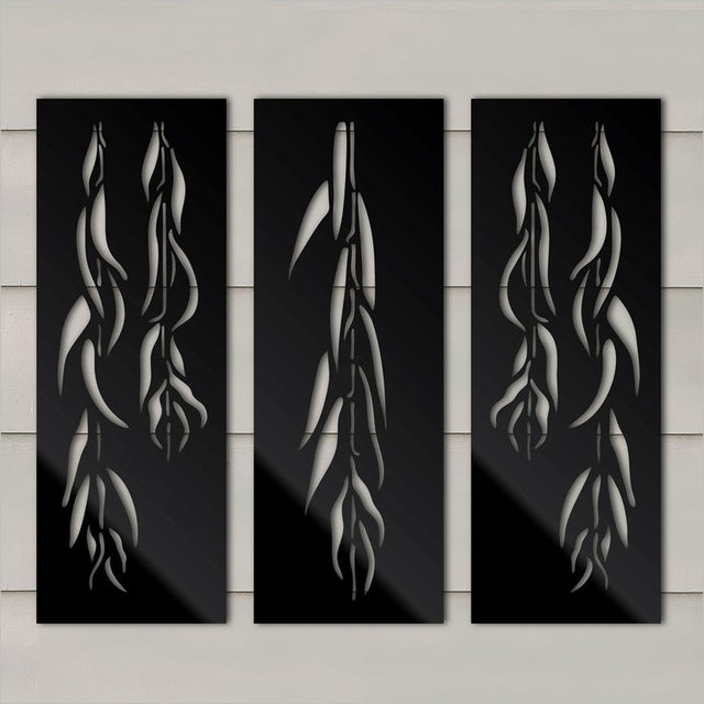 Elegant black willow panel for indoor/outdoor use, 285mm x 790mmH, ideal for fences and decorative screens.