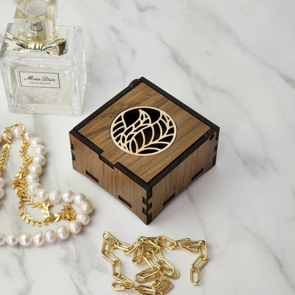 Trinket Box - River Rimu Leaves 1 (8cm)