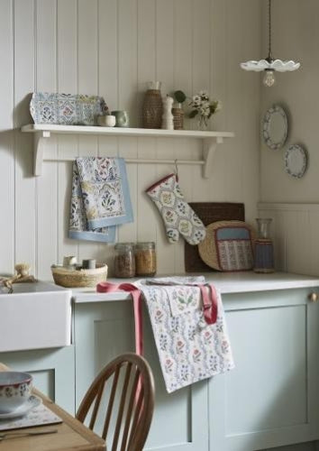 Ulster Weavers Boho Floral Cotton Apron