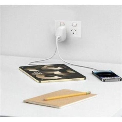 Belkin BOOSTCHARGE PRO DUAL USBC CHARGER W/ PPS (WCB010AUWH)
