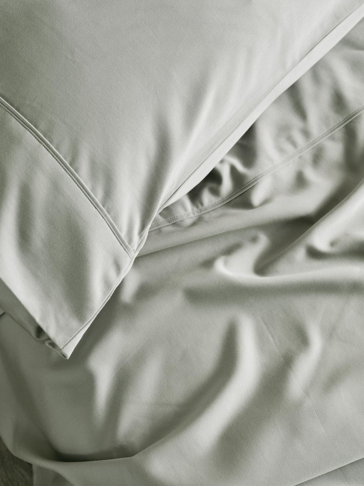 King - 500T Bamboo Cotton Blend Fitted Sheet by Savona - Silver - SMARTFOX