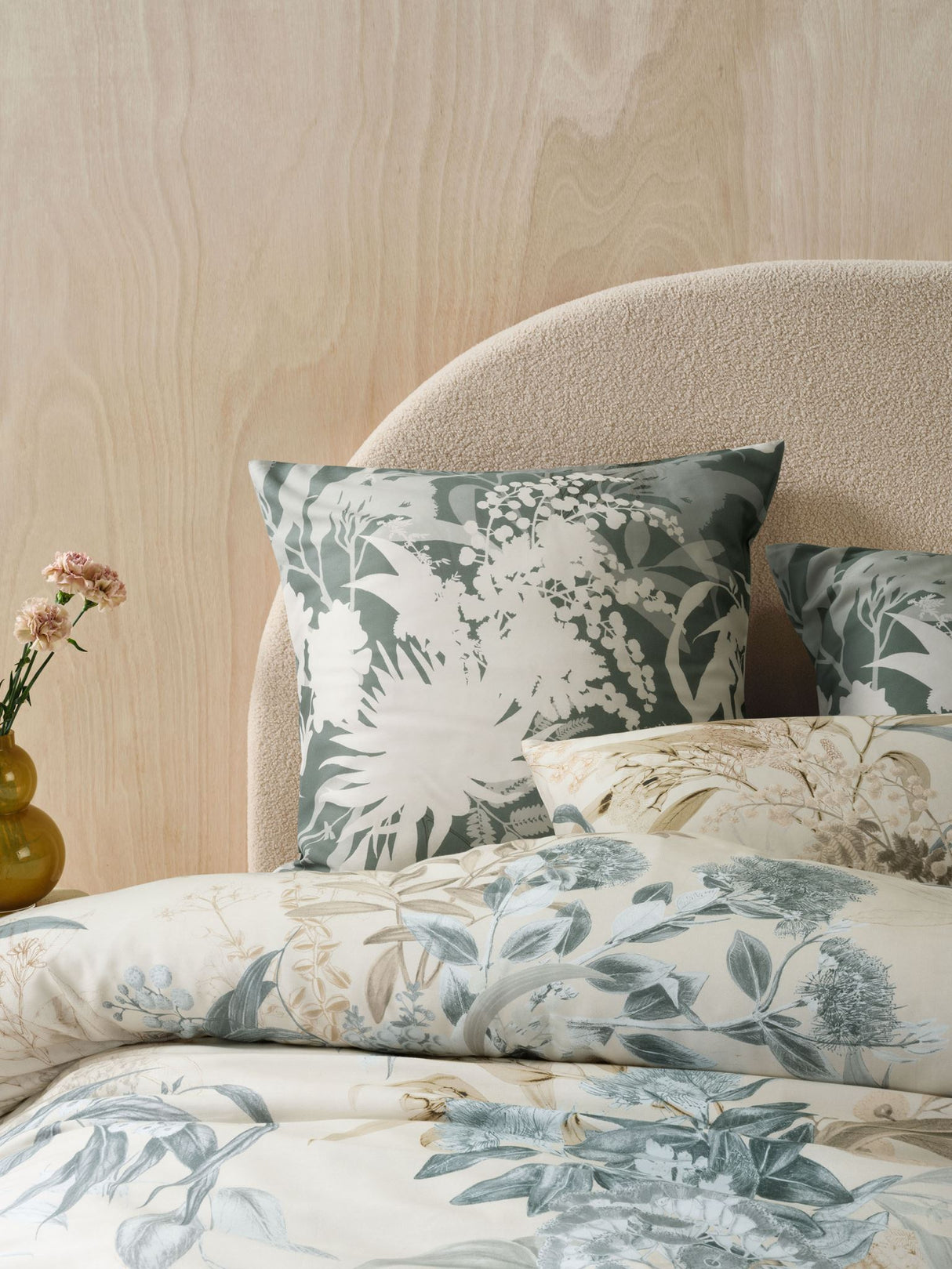 Australian Super King - Sorrento Duvet Cover Set by Savona