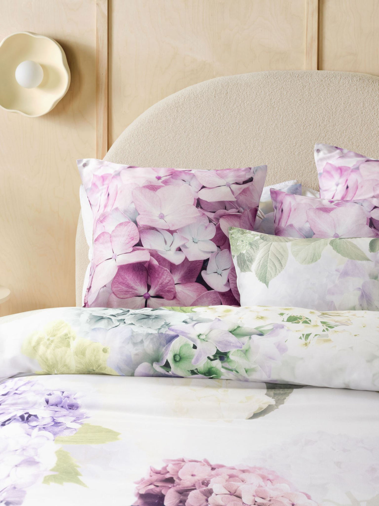 Queen - Thea Duvet Cover Set by Savona