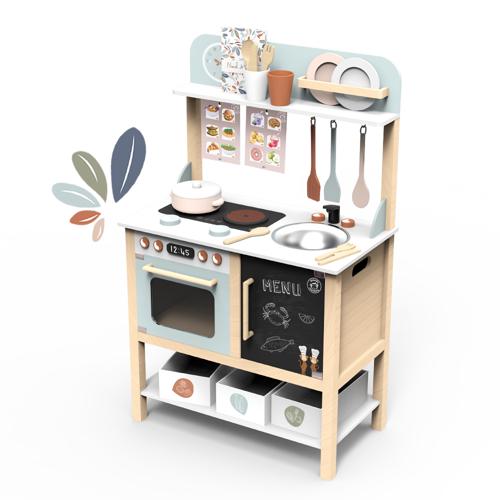 Role Play Kitchen with 20 Accessories