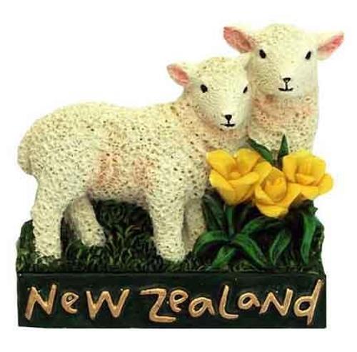 Magnet Lambs W/Daffodils