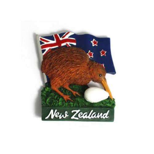 Magnet NZ Kiwi with Egg & Flag