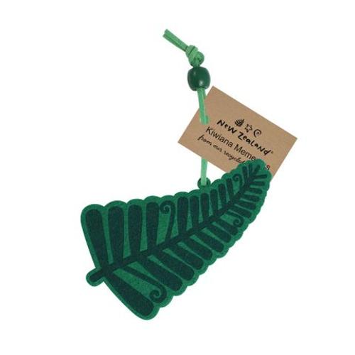 Felt Hanging Ornament NZ Fern 9cm