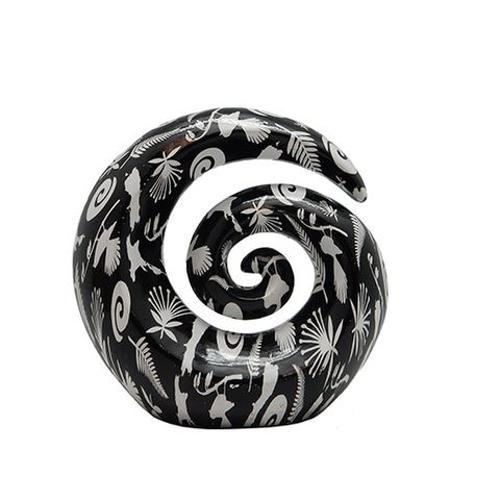 Koru Ornament Black/White