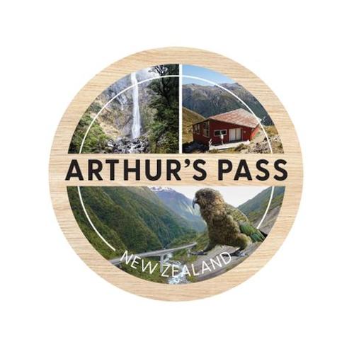 Magnet Arthurs Pass Round Wooden 70 Mm
