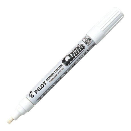 Pilot Marker Paint Broad Chisel White, 4.50mm tip for bold lines, smooth opaque ink for versatile crafting on various surfaces.