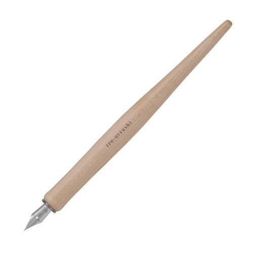 Elegant Pilot Iro-utsushi dip pen with natural wood barrel and medium nib, designed for precise ink dipping.