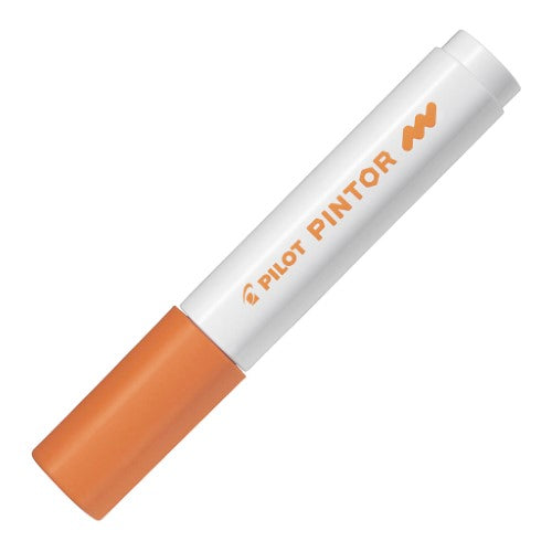 Set of 6 Pilot Pintor Medium Orange Markers, ideal for drawing and calligraphy with vibrant water-based pigmented ink.