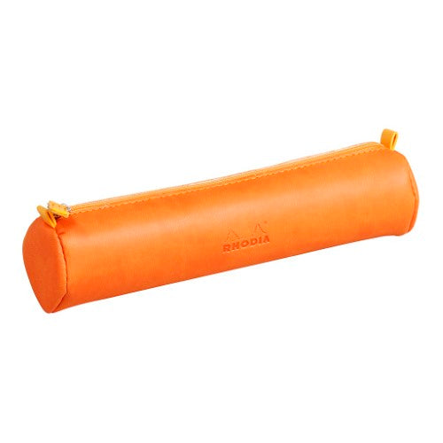 Round tangerine pencil case made of soft Italian leatherette, featuring an orange zip and embossed logo.