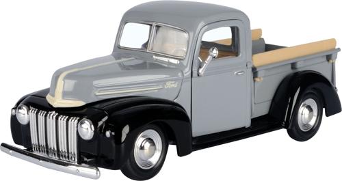 1942-47 Ford Jailbar Pickup Scale Model 1:24 Motormax Blue
