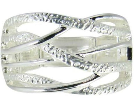 Elasticated ring with a unique wave design, symbolizing friendship and connection, perfect for casual or formal wear.