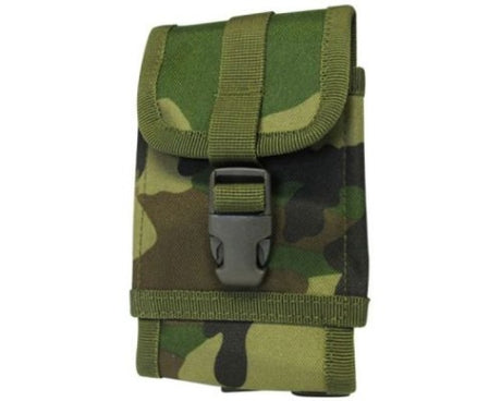 Stylish camo mobile pouch with belt loops, ring for carabiner, fits iPhone 7 Plus, ideal for outdoor adventures.
