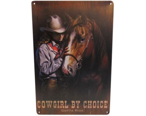 Retro tin wall art sign featuring a charming cowgirl, ideal for farmhouse decor, measuring 30cm x 20cm.