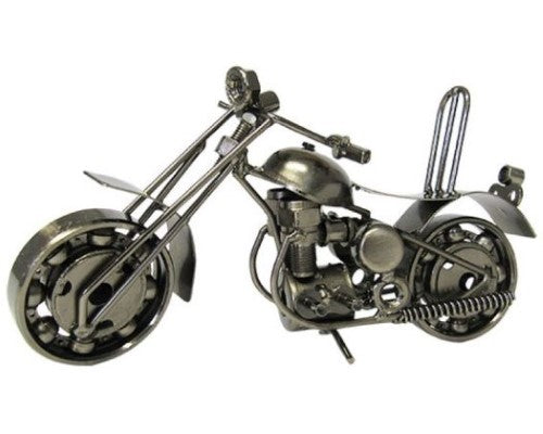 Steampunk metal motorbike sculpture, perfect decor for a man cave, dimensions 20 cm x 9.5 cm.