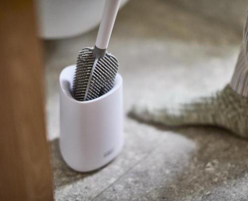 Joseph Joseph - Flex 360 Lite Toilet Brush - White