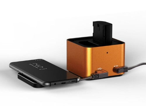 HAHNEL POWERCUBE WIRELESS CHARGER for charging devices, featuring 9V fast charge, sleek design, and multiple connection options.