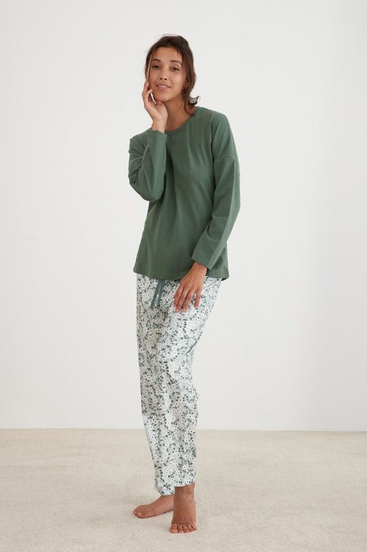 Casual PJ Set - CHLOE (Large) - BAKSANA