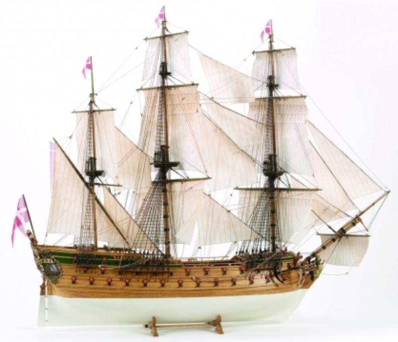 Detailed wooden model kit of the 1/75 Norske Love, a historical three-masted warship launched in 1765 by Billing Boats.