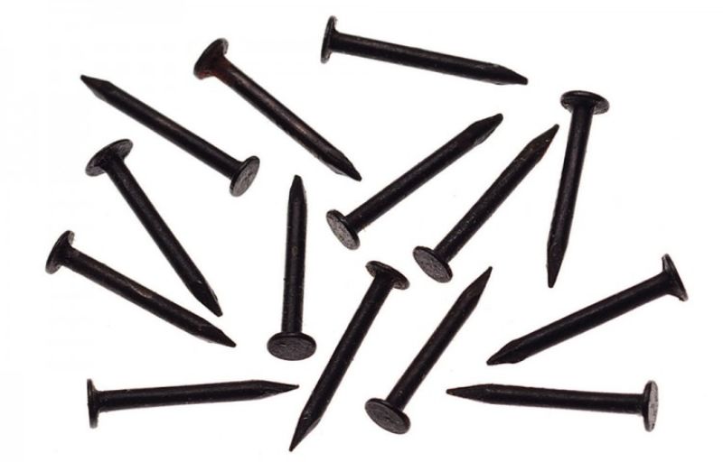 Hornby Track Pins: 130 high-quality 10mm pins for securing track to baseboard, ensuring stability for model railways.