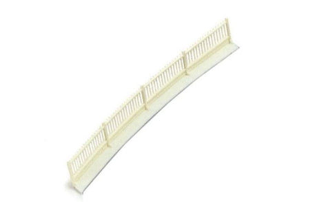 Hornby Platform Fencing pack featuring six straight and two ramp sections for enhancing model train layouts.
