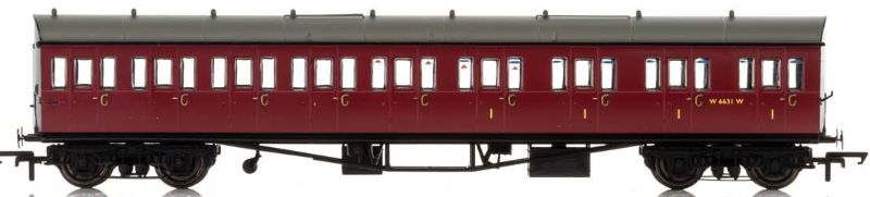 Hornby BR Collett 57' BE E131 model coach in 1:76 scale, featuring nine compartments and classic Bow Ended design.