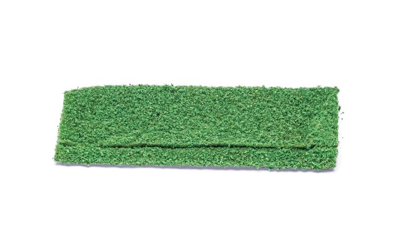Dark green foliage clumps for enhancing model railway landscapes and dioramas, perfect for 1/76 scale models.