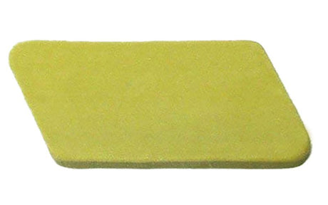 Hornby Track Cleaning Rubber designed for 1/76 scale model trains, ideal for removing dirt and maintaining track performance.