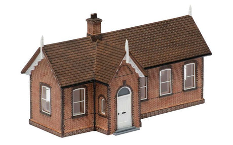 Hornby Accessories Station Office model, 1/76 scale, with detailed windows and doors for realistic train layouts.