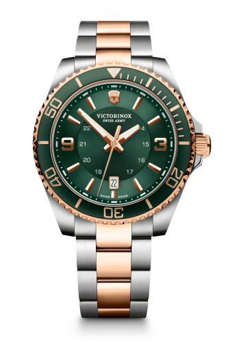 Watch - VICTORINOX Maverick 43mm SS Bracelet Green Dial