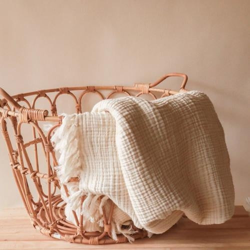 Akiiko Fyra Throw with Fringes