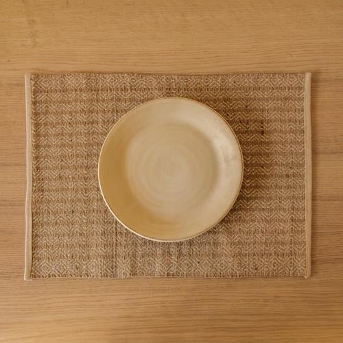 Akiiko Jute Table Top Set - Brown Jute Placemat, Runner, Coaster - Triangle