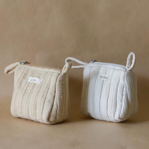 Akiiko Fyra Triangle Pouch - Butter - Small