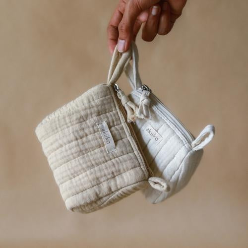 Akiiko Fyra Triangle Pouch - Butter - Small