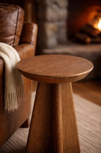 Side Table Walnut