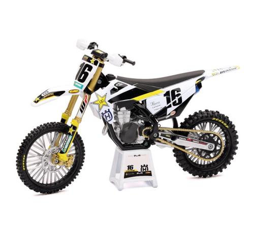 New Ray Model Model Dirt Bike Husqvarna FC450 1:12 Scale BY New Ray Zach