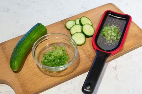 Microplane-Select-Series-Medium-Ribbon-Grater-Red