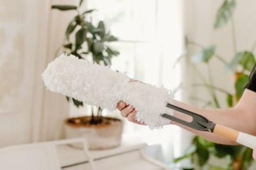 Dust-Whisperer-Duster-White-FC14603W