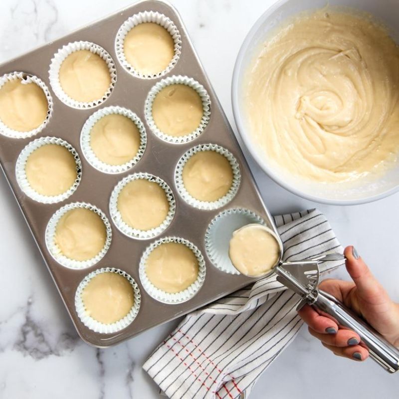 Nordic Ware Naturals® Muffin Pan | 12-Cup