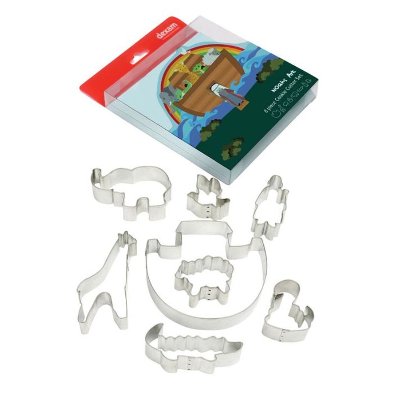 Set of 7 enchanting princess-themed cookie cutters, including a castle and crowns, perfect for magical baking adventures.