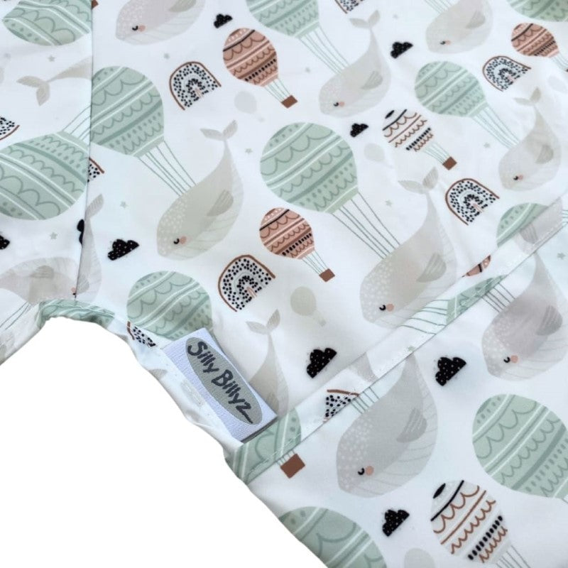 NYLON SMALL LONG SLEEVE BIB FLOATING WHALES