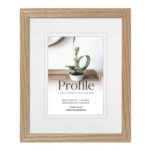 Elegant Deluxe Natural Oak Photo Frame - Type 1