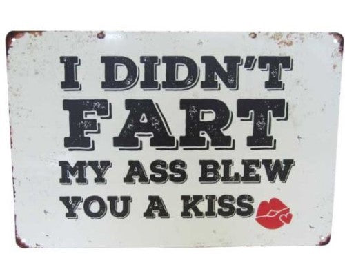 Wall Art Tin - Fart Kiss