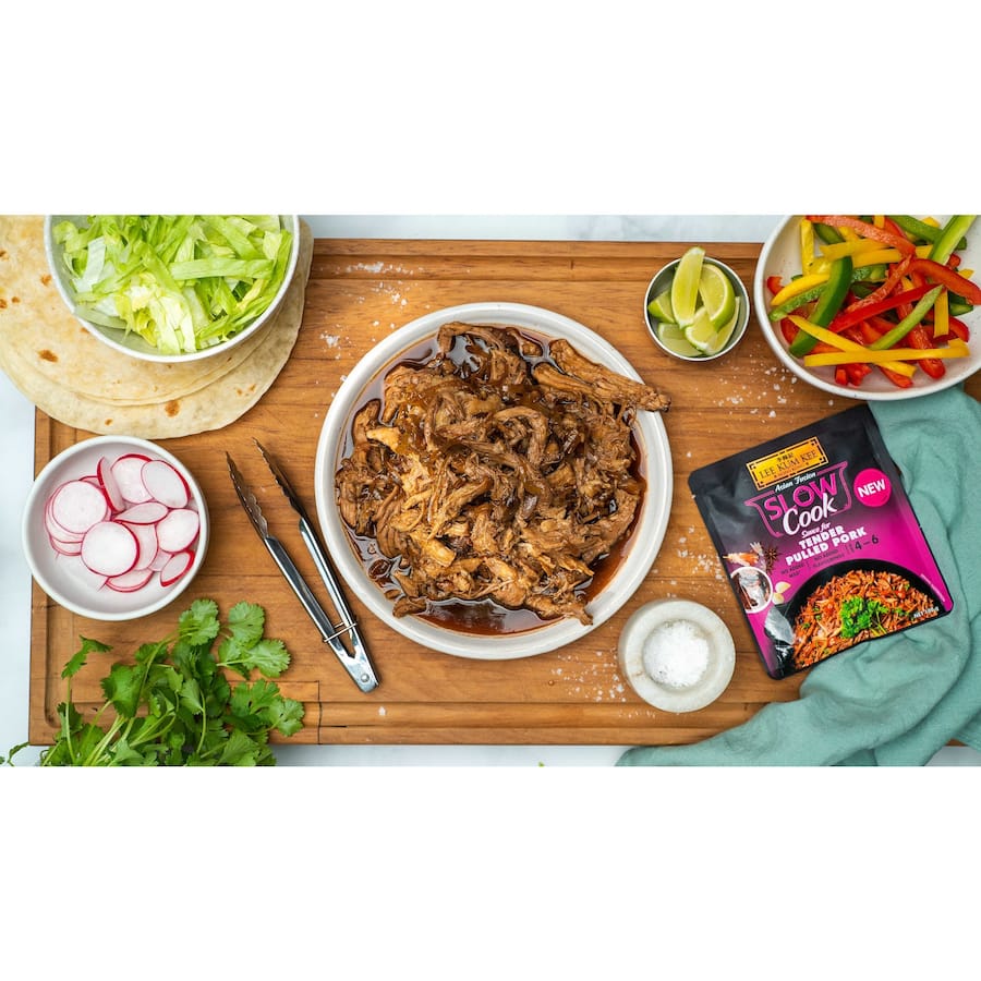 Lee Kum Kee Slow Cook Recipe Base Tender Pulled Pork 100g