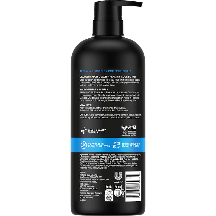 Tresemme Moisture Rich Shampoo With Vitamin E & Jojoba Oil 940mL